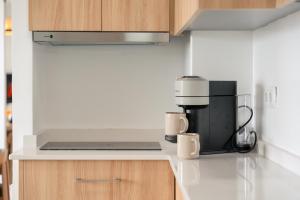 Mediterraneo Beachfront Suite 12 - Marbella Center