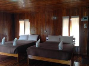 EVE KA AMP RESORT