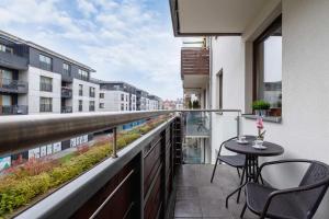 Grzegórzecka Family Apartments with Balcony & Parking Cracow by Noclegi Renters