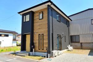 Bacolod Wonder A B whole house rental for 6 people