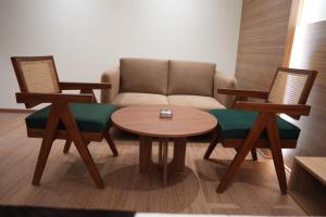 Aura Homes Aristo Grand- Golf Course Road