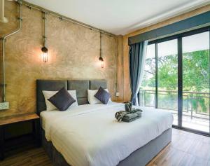 Tree House Home Stay บ้านต้นไม้โฮมสเตย์อุทัยธานี