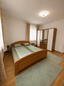 Zentrale Ferienwohnung mit kostenlosen Parkplätzen