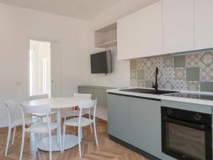 Xenia Milano - 3 room apt in Via Stadera 5