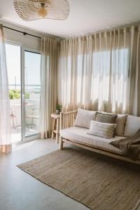 Apartamentos Eugenio by Formentera Passport