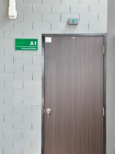 โรงแรมทูมอร์โรว์แลนด์ อมตะนคร