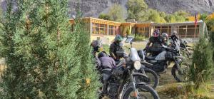 COZY VILLA HOMESTAY NEAR TO SAICHEN GLACIER b