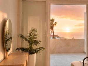 Sea view modern apartment with terrace