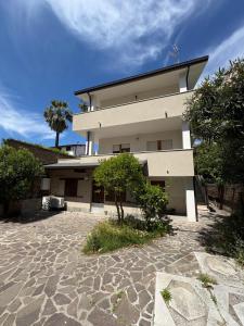 Alcione Family Residence
