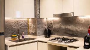 Classy Apartment by Downtown