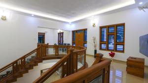 Loveshore Luxury Villa