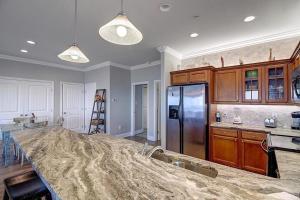 Beachgate Condo Suites and Hotel 341 - 342 condo
