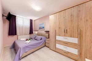 Pool and Garden Apartments Hortenzija