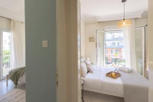 Quiet Corner Penthouse , 3BR Heart of Thessaloniki