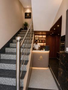 Hotel Smile inn by CN-Next to Railway Stn