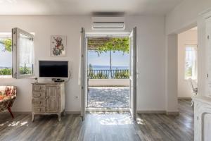 Domus Alta, Two-bedroom House in Podgora