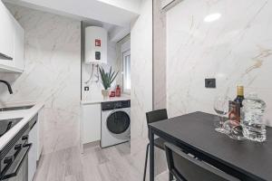 Centro Life 3A Casasol - Nerja Town Centre, 300m from Balcon de Europa