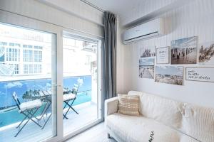 Centro Life 3A Casasol - Nerja Town Centre, 300m from Balcon de Europa