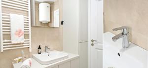 Apartment Noel two bedroom&parking in Kotor