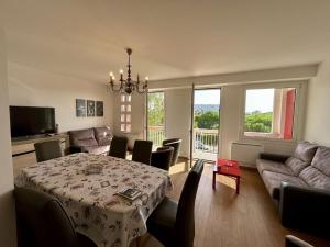 Appartement familial en hyper centre de Royan, 68 pers, ascenseur - FR-1-494-180