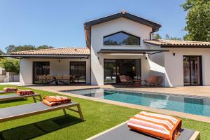 Villa La Parenthese avec piscine chauffee et climatisation