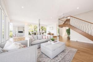 Beachside Family Home with Water Views, South Cronulla