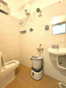 Enchanting 3BHK withamenties in Hi-Tech City KK