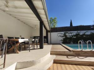 Maison familiale, piscine, clim, quartier calme
