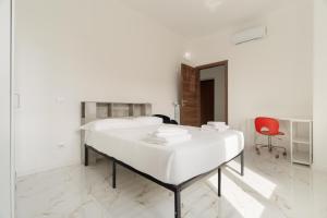GuestHost - Cozy Apartment with Terrace Dergano