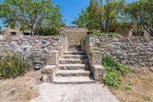 Petrakis Cretan Homes