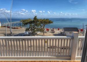 Panorama Suite XL im Ferienhaus Urban mit Meerblick Strandkorb für bis zu 10 Personen