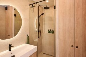 Bright Design Apartment - Walk to Trnava Centre
