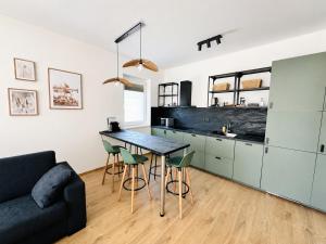 Small Garden Apartman