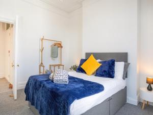 Sea Views - Uk51436