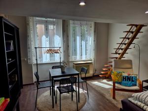 7R Apartment