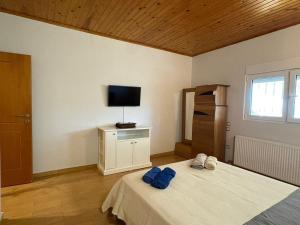 Villa Lagonisi by the Sea