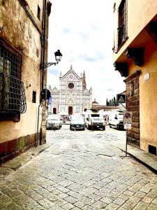 Elegante appartamento Piazza Santa Croce Firenze
