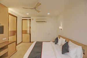 Super Townhouse Relax Suits A Boutique Hotel Vasundhara
