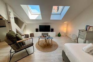 Casa Blum #4 - Studio climatisé à 2 pas de la gare