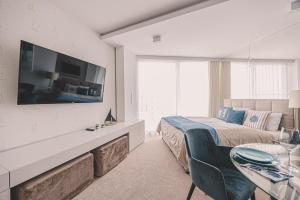 Marea Apartment by 2HomeRent