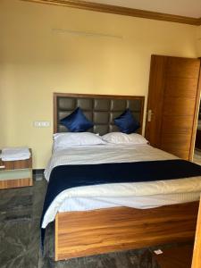 Sri Sai royal suites