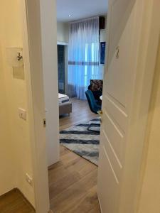 Valverde Apartments and Room