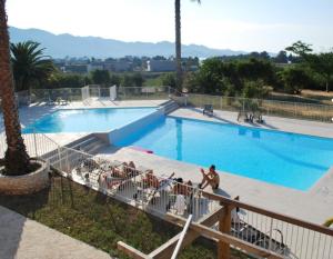 STUDIO A 2 MIN DES PLAGES