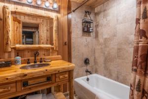 Chalet 09 by Mammoth Mountain Chalets