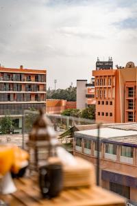 Prime location Moroccan-Style Luxury Apartment with Parking near Carré Eden Shopping Center