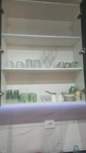 MM Elegant Apartment with 2 Private Parking