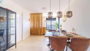 CALA ALTA golden view apartment