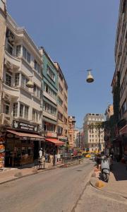Taksim Square - Deluxe Studio 301