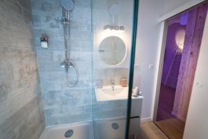 B&B / Chambres d'hotes La Maison Gustave : Suite Junior - Vue sur Jardin - Nature