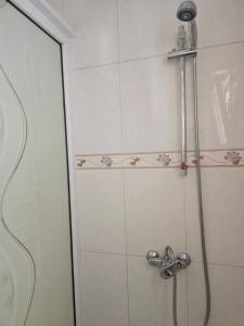 Maison Antananarivo Ambatomaro Chambre privée avec jardin